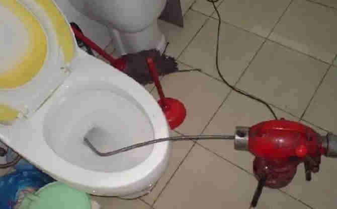 渝北马桶通下水
